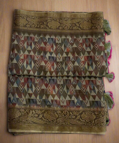 Green Geometric Print Saree